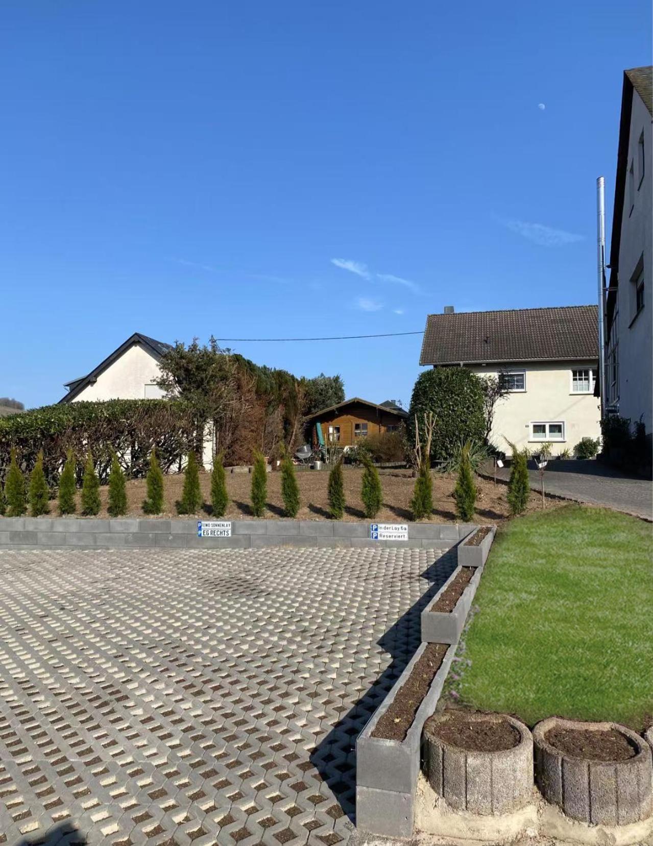 Fewo Sonnenlay - Apartments An Der Mosel เบราเนอแบร์ก ภายนอก รูปภาพ